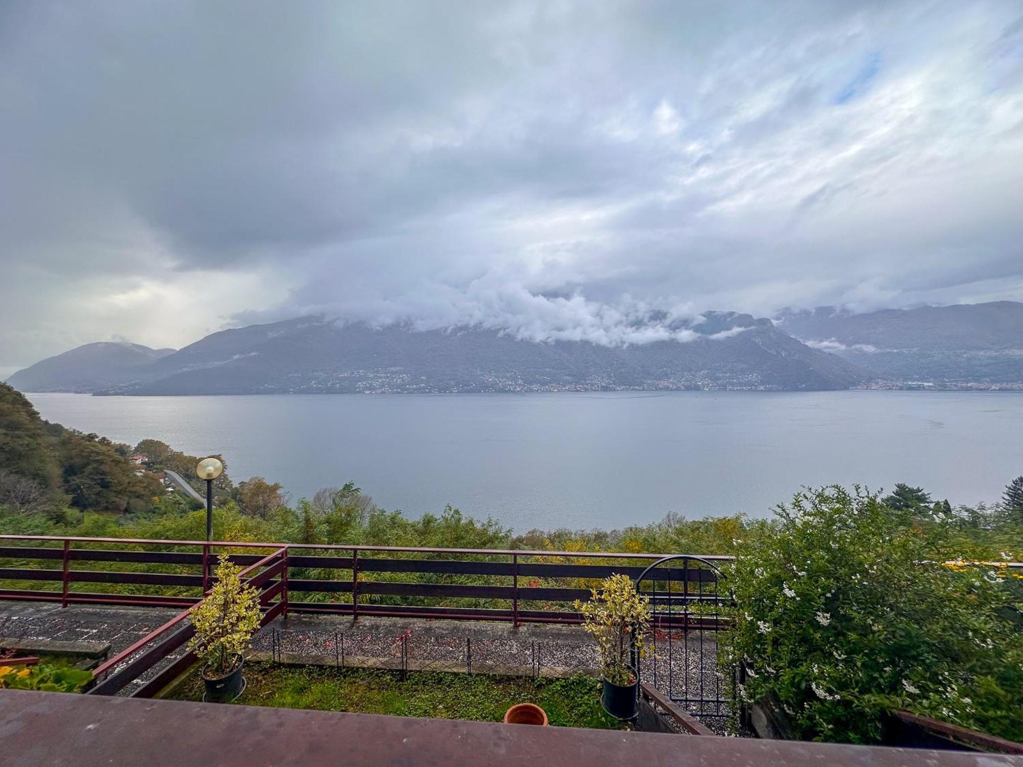 Appartamento A Due Passi Dal Lago Con Box Dorio ภายนอก รูปภาพ